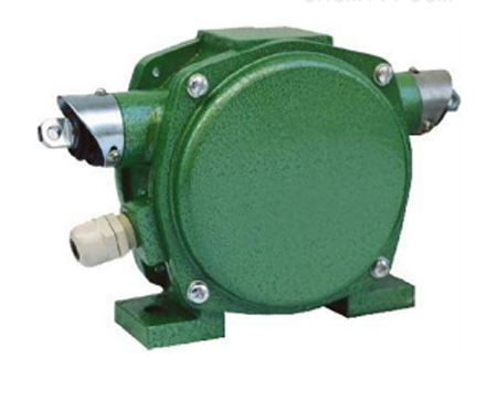 兩級跑偏開關(guān)XLPT-1、兩級跑偏開關(guān)XPK-1245生產(chǎn)廠家